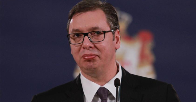 Vučić poručio da Srbija neće da štiti ratne zločince