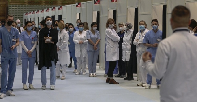U Zetri na raspolaganju svih 3.300 prvih doza Pfizer/BiNTech vakcina