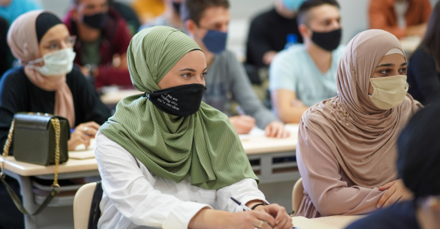 IUS počeo sa tradicionalnim izvođenjem nastave: Studenti spremni za učionice