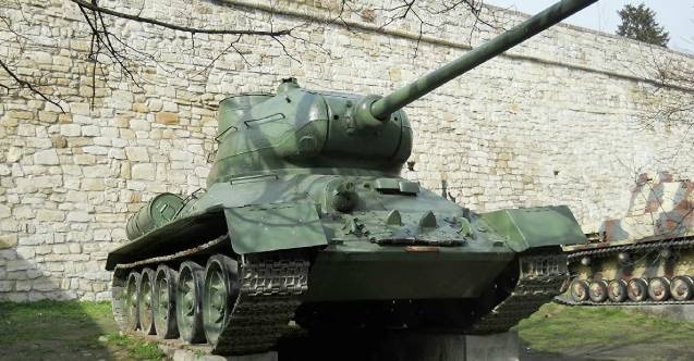 Ministarstvo odbrane Srbije iznajmljuje tenk za potrebe snimanja filmova