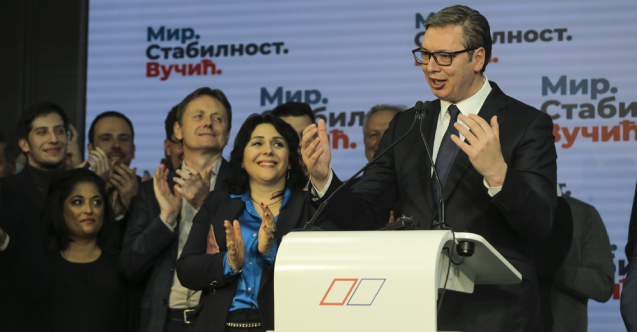 Vučić proglasio pobjedu sa osvojenih 59,9 posto glasova
