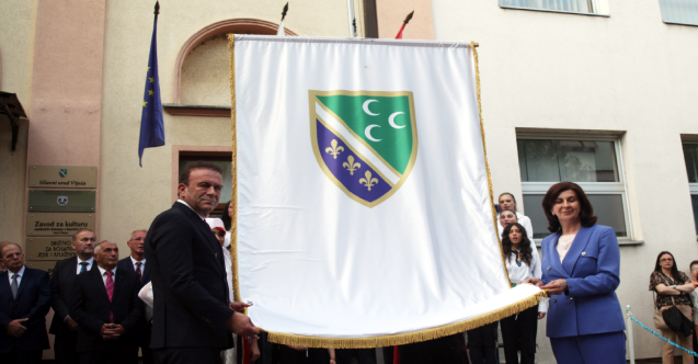 Dan bošnjačke nacionalne zastave: Očuvati nacionalni identitet i riješiti status Bošnjaka i Sandžaka