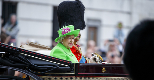 Vučić, Đukanović i Plenković uputili poruke sućuti povodom smrti britanske kraljice Elizabete II