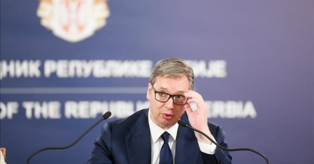 Vučić pozvao mladiće u vojsku Srbije: Plate će biti ogromne
