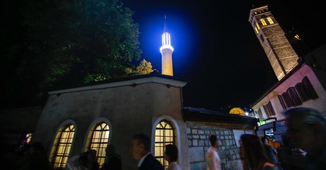 Ramazanska poruka reisul-uleme BiH: Neka nijedan vjernik ne ostane usamljen i napušten