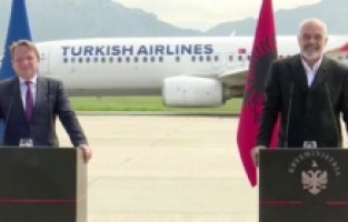 (VIDEO) Konferenciji u Albaniji se pridružio i Turkish Airlines
