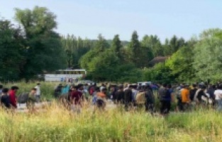 Izmješteno 187 migranata sa dvije lokacije na području Bihaća