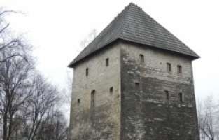 Kapetanova kula - spomenik kulture u gradu na Uni