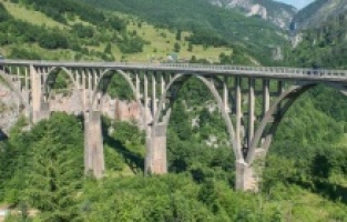 Parafiran sporazum između Crne Gore i BiH: Gradit će se međudržavni most preko rijeke Tare