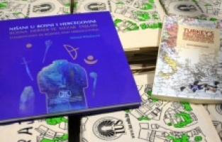 Promocija knjiga na IUS-u: Svaki nišan ima svoju priču