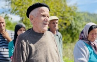 BiH: U Banovićima uručeni ključevi korisnicima kolektivnih centara