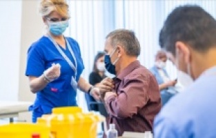 Crna Gora: Vakcinisano skoro 50 posto stanovništva