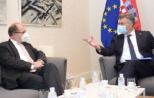 Schmidt se sastao sa Plenkovićem: Potrebno je jačanje funkcionalnosti institucija BiH