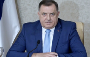 Dodik optužuje SAD za maltretiranje