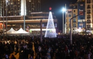 Istanbul i Baku ušli u 2022. godinu