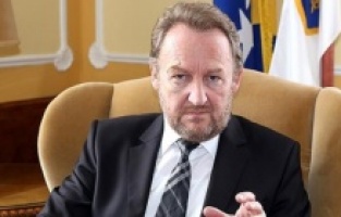 Izetbegović za BBC: Sankcije Dodiku nisu dovoljne, potrebno nešto učinkovitije i bolnije