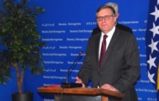 Palmer: Izborna reforma ključna, ostalo je malo vremena za dogovor