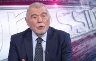 Stjepan Mesić: „Republika Srpska je nastala na genocidu, na etnički očišćenoj zemlji“