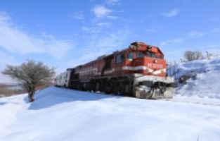 Putnici vozom "Vangolu Express" uživaju posmatrajući ljepote na istoku Turkiye