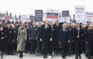 (VIDEO) U Azerbejdžanu obilježena 30. godišnjica od masakra u Hodžaliju