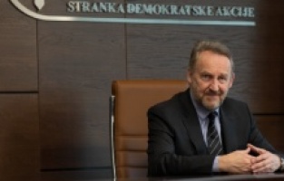 Izetbegović: Budžet mora biti usvojen, izbori u BiH će biti u oktobru ili novembru