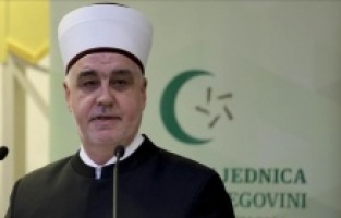 Reisu-l-ulema Kavazović u predramazanskom obraćanju pozvao pripadnike Oružanih snaga da nastave graditi povjerenje