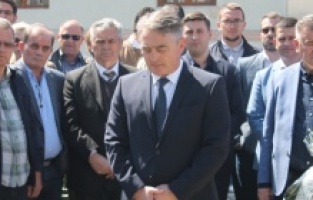 Komšić: Ratne politike koje su dovele do obostrane agresije na BiH nisu nestale