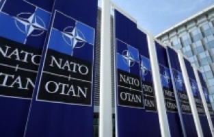 Kako jedna zemlja može postati članica NATO-a: Dugotrajan proces u više faza