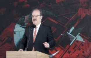 Serdar Cam: "Ova zgrada i ova Islamska zajednica simbol su malog, ali značajnog kolektiva muslimana u Evropi"