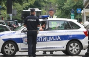 Dojava o bombi u domovima Vučića, Brnabić, Vulina i brojnim drugim lokacijama u Beogradu