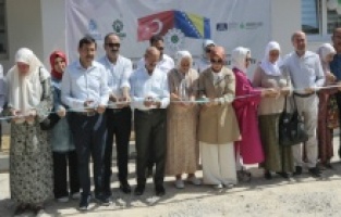 Uz pomoć turskih opština u Potočarima otvorene dvije kuće staračkog doma za majke Srebrenice