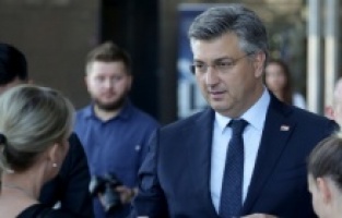 Plenković: Vjerujem da je Christian Schmidt zadnja brana prije izbora u oktobru