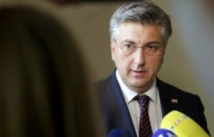 Plenković: Eurozona je sigurna luka za Hrvatsku