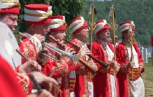 U Sanskom Mostu održana centralna svečanost manifestacije "Musalla 2022"