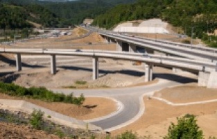 Vožnja prvim kilometrima autoputa kroz Crnu Goru: Od Podgorice do Kolašina za 20 minuta