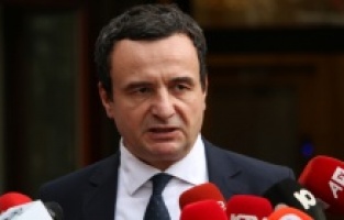 Kurti pozvao kosovske Srbe da od 1. septembra legalizuju registarske tablice svojih vozila