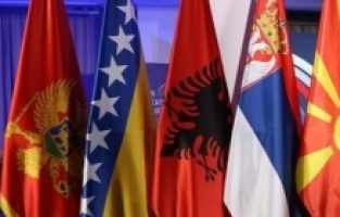 Petrich: "Tenzije na Balkanu se mogu obuzdati, ali imaju potencijal za eskalaciju"