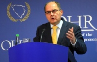 Visoki predstavnik pisao Čavari: "Duboko sam razočaran zbog propusta u imenovanju sudija Ustavnog suda FBiH"