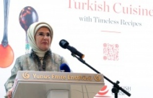 Emine Erdogan u Beogradu prisustvovala promociji srpskog prijevoda knjige "Turska kuhinja sa stogodišnjim receptima"