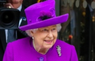 Preminula britanska kraljica Elizabeta II