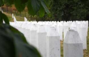 Prije 19 godina zvanično otvoren Memorijalni centar Potočari: Trajno svjedočanstvo i pomen na žrtve genocida