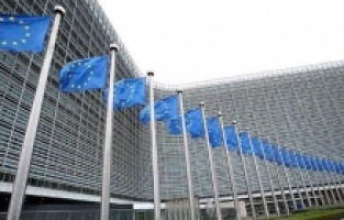 EU o Schmidtovom nametanju zakona: Odluka je isključivo visokog predstavnika Schmidta