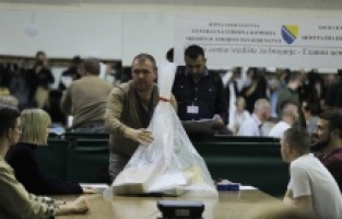 U Sarajevu počelo ponovno brojanje glasova za predsjednika i potpredsjednike RS-a