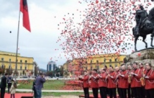 Albanija obilježava "Dan zastave i nezavisnosti": 110 godina od nezavisnosti
