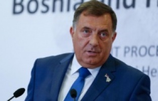 Dodik "za" EU, ali "protiv" NATO-a