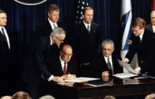 Na današnji dan prije 27. godina parafiran mirovni sporazum u Daytonu