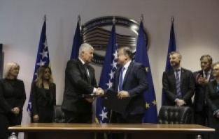 "Osmorka" i HDZ potpisali koalicioni sporazum