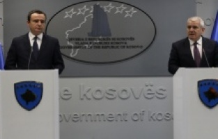 Kurti nakon sastanka Nacionalnog vijeća za sigurnost: "Čekamo da KFOR ukloni barikade sa puteva"