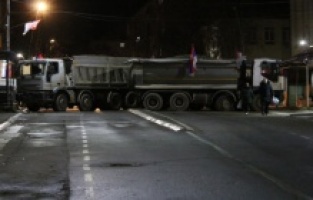 Na novim barikadama na Kosovu noć protekla mirno i bez okupljenih građana