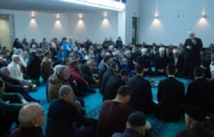 U Sarajevu obilježena mubarek noć Lejletu-r-regaib: Trudimo se sačuvati svoj identitet